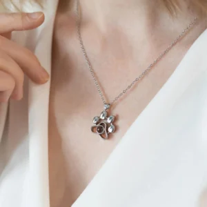 Pakabukas „Pėdutė”