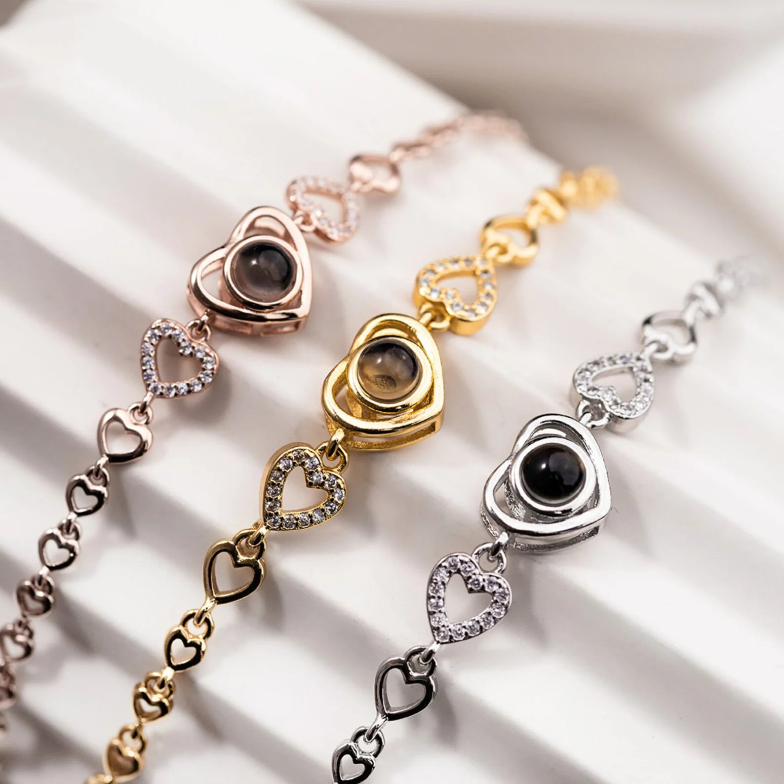 Apyrankė „Meilė”