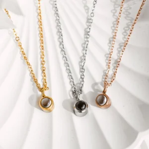 Pakabukas „Akutė”