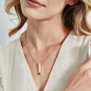 Pakabukas „Istorija”