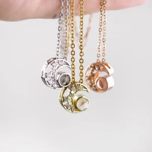 Pakabukas „Mėnuliukas”